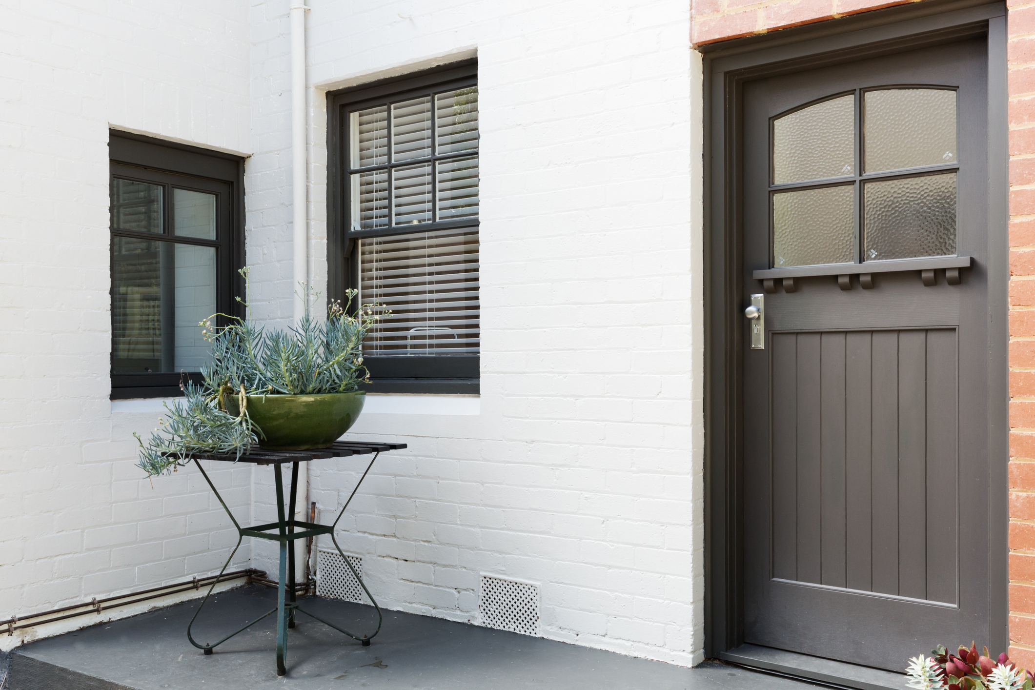 What to do before you paint windows black. Don't do it without checking manufacturer's LRV color specs